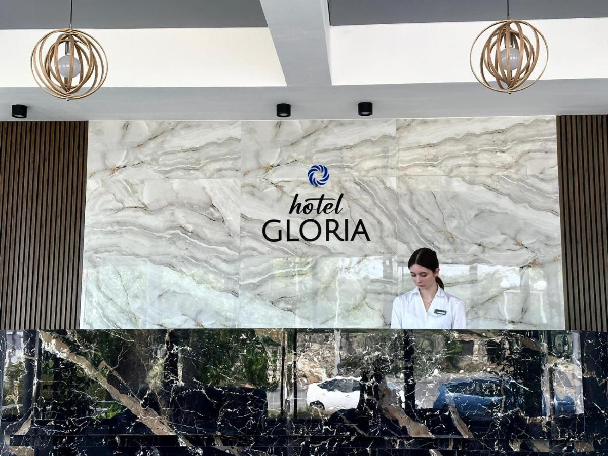 Hotel Gloria เอโฟรีเอซูด ภายนอก รูปภาพ